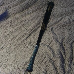 31’ black wood bat
marucci